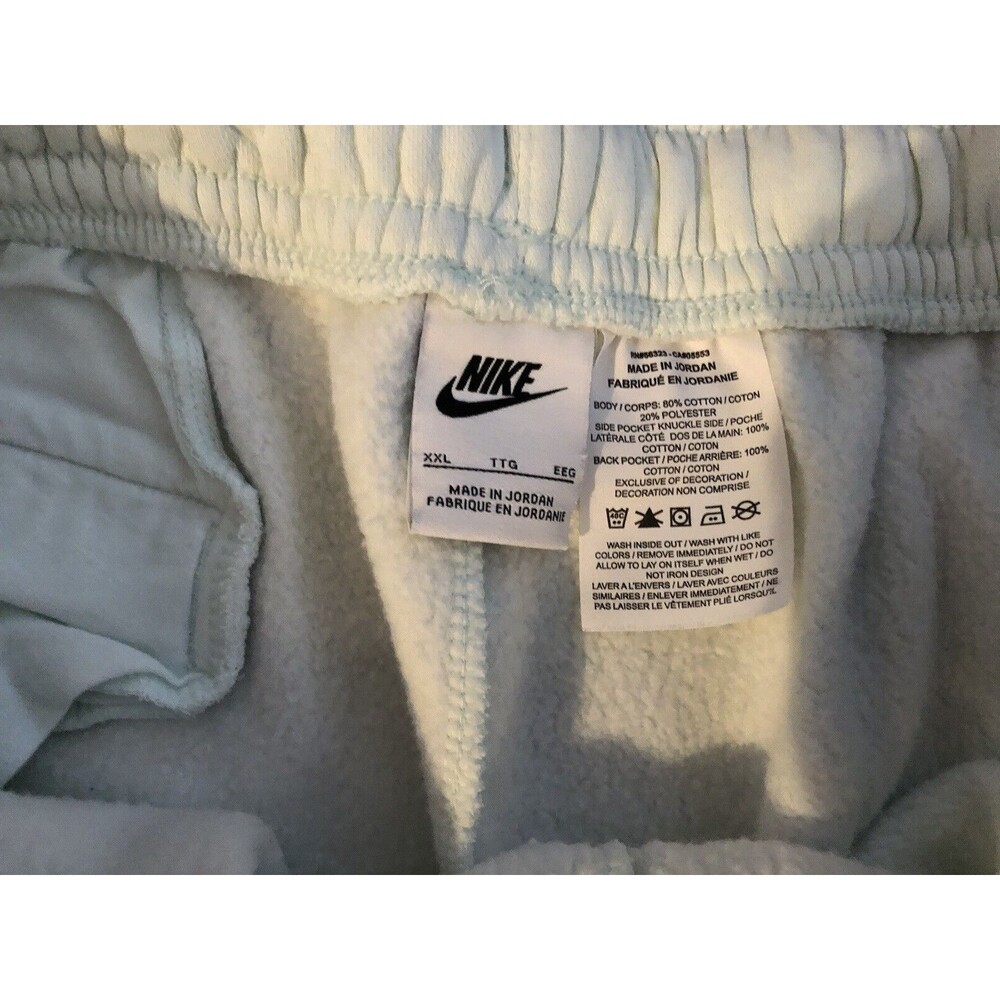 Nike Women's Fleece Shorts XXL Super Soft Light Green NWOT - Picture 3 of 6